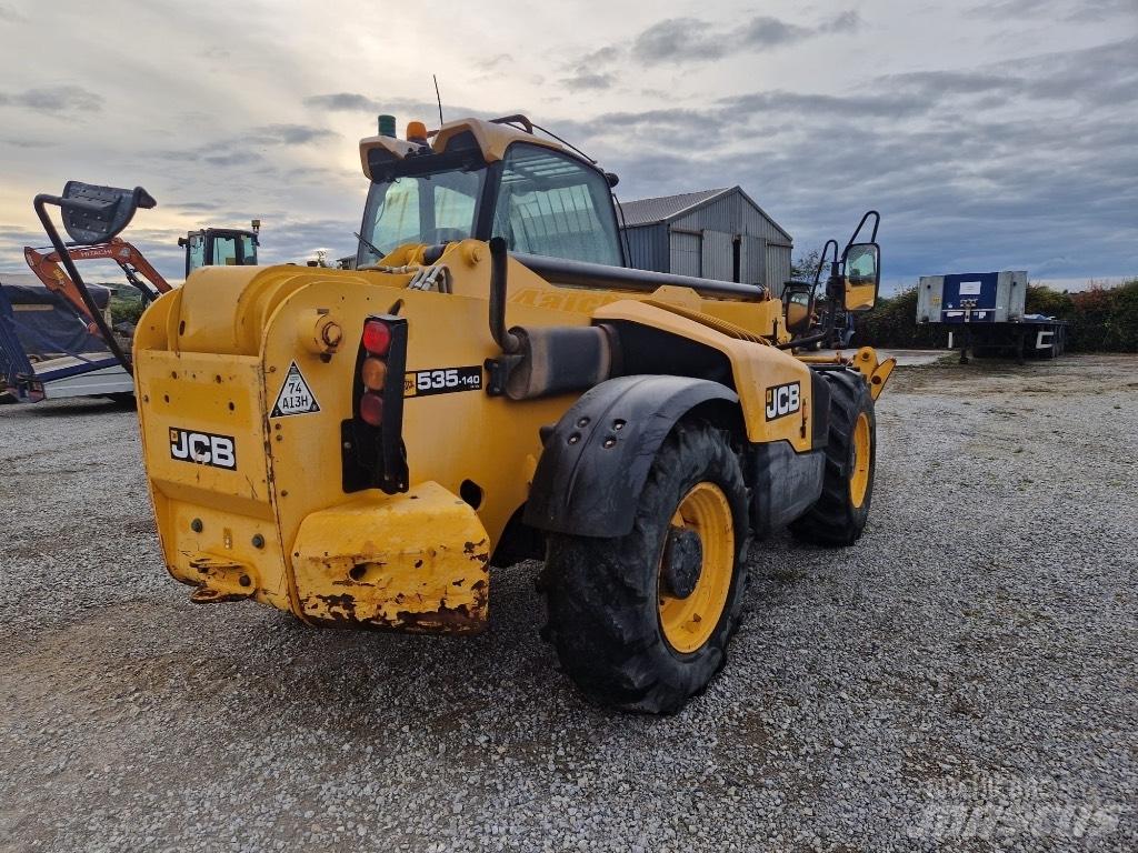 JCB 535140 Телескопични товарачи