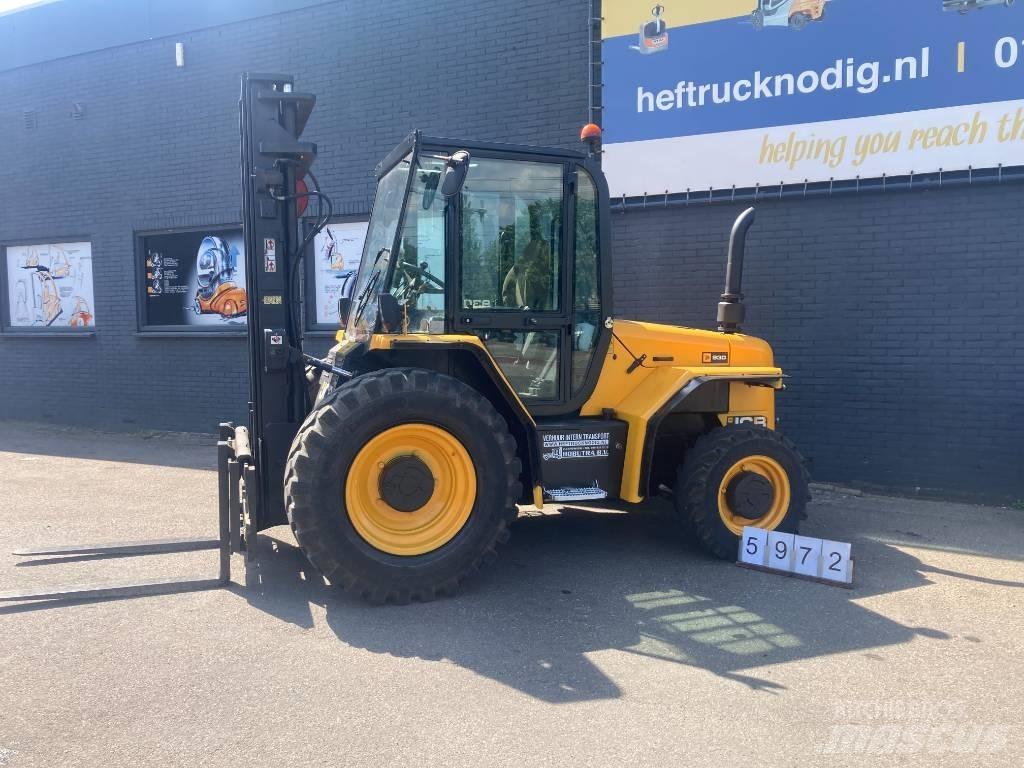 JCB 930-4 Камиони за херавни местности