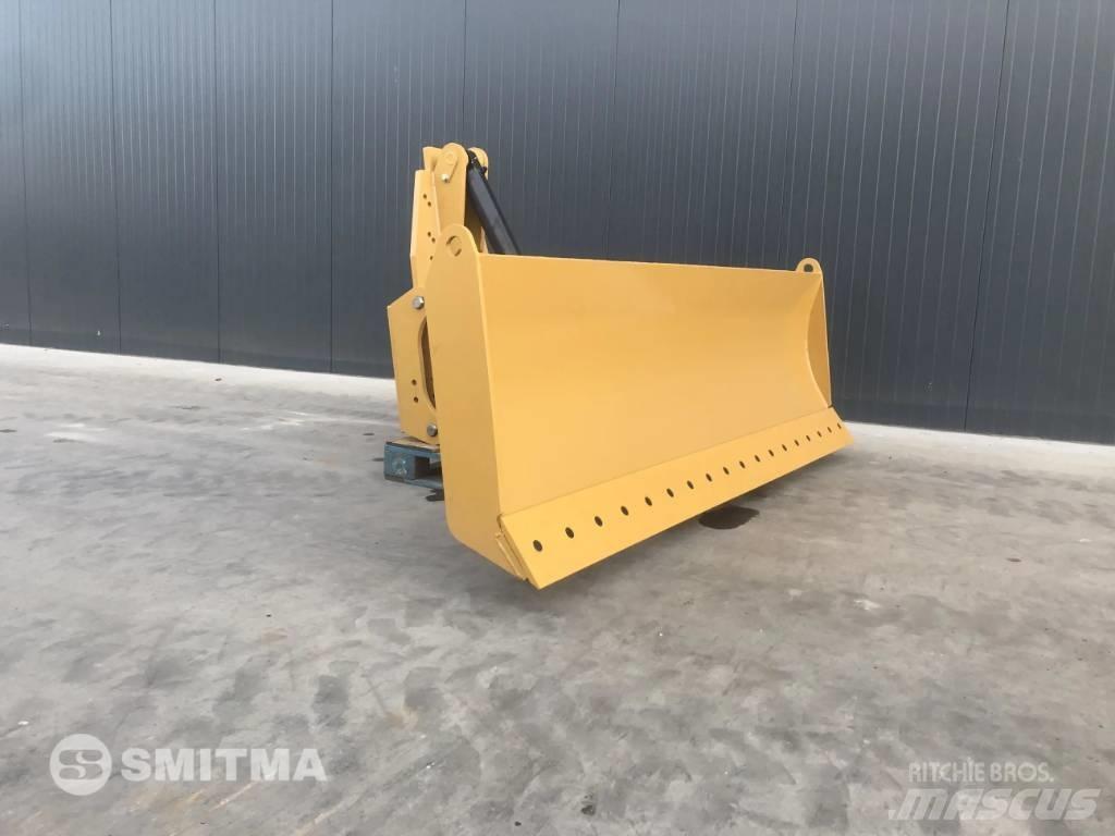 CAT 140M3 Остриета