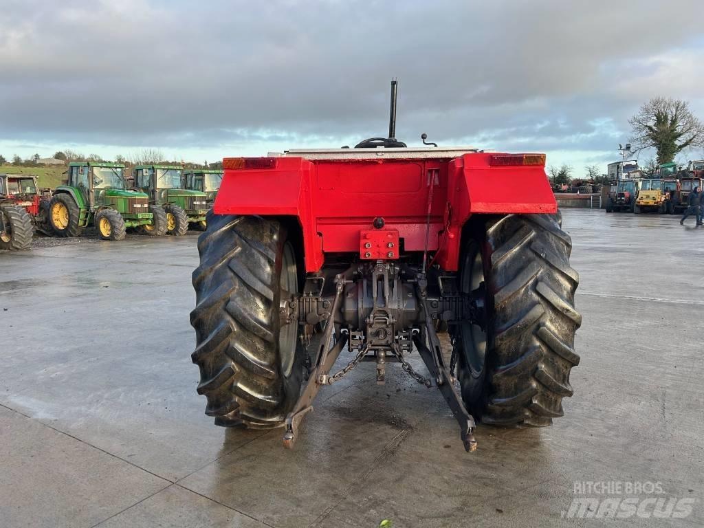 Massey Ferguson 385 Трактори