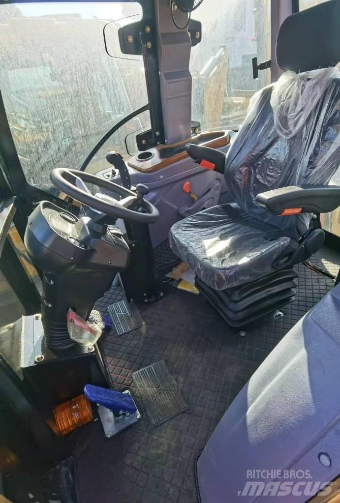 CAT 420 F Товарач със заден ексватор