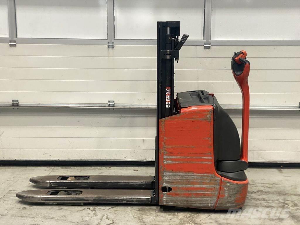 Linde L12 I Колички високоповдигачи с теглич
