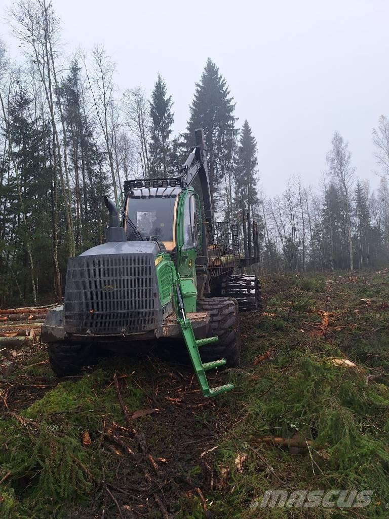 John Deere 1510G Форуардери