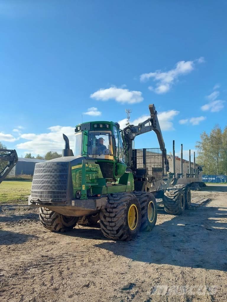 John Deere 1510G Форуардери