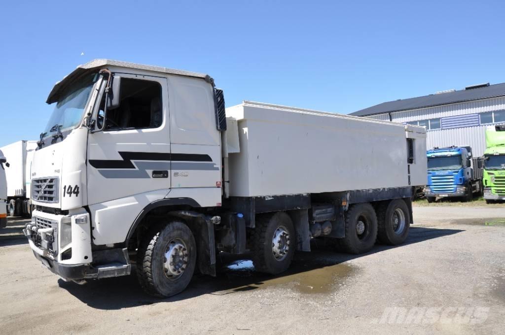 Volvo FH16 550 8X4 Самосвал