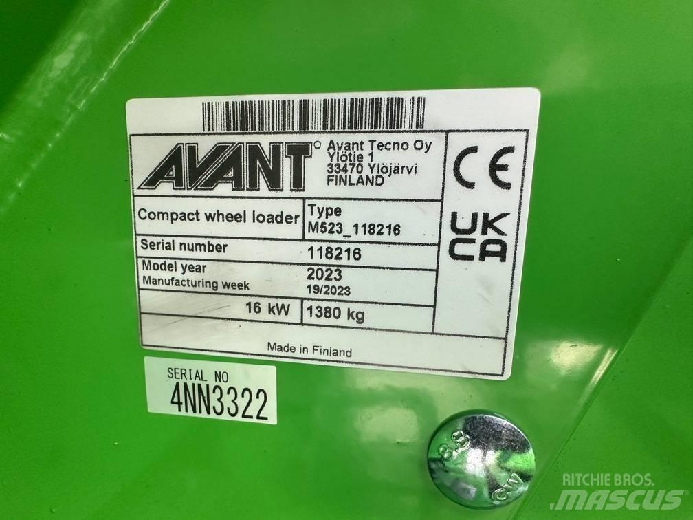 Avant 523 Многофункционални товарачи