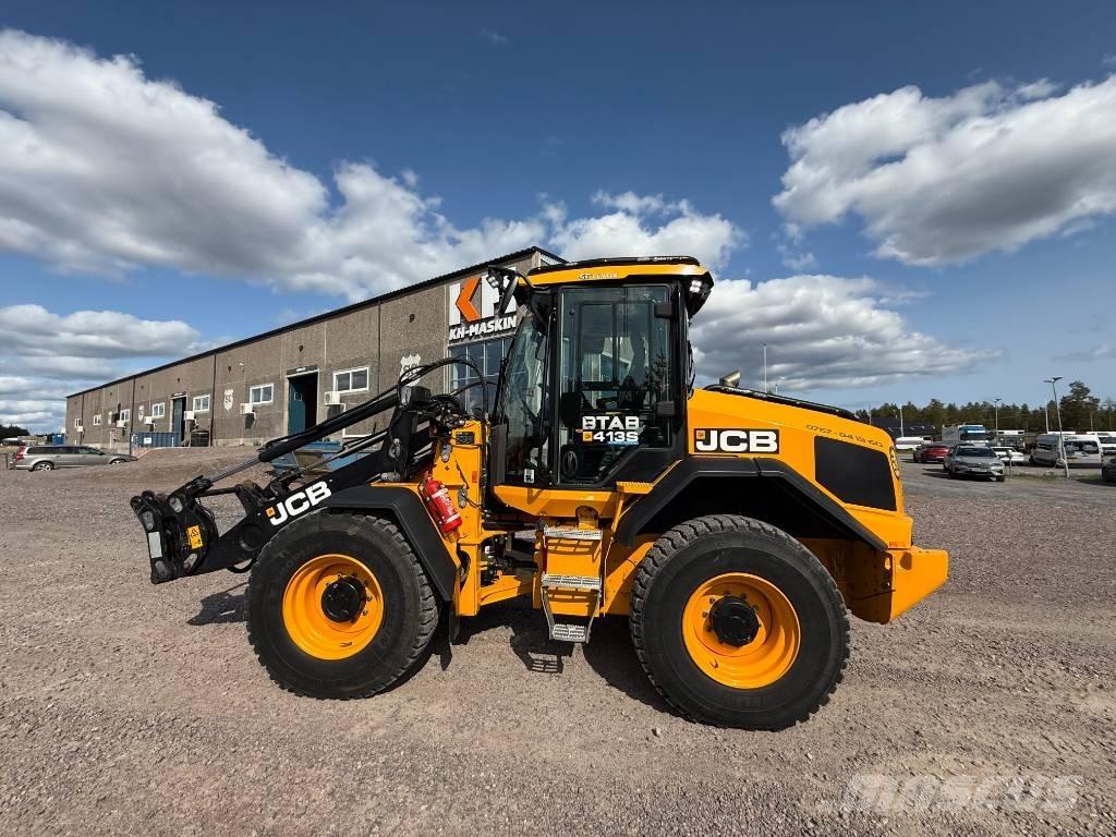 JCB 413S Колесни товарачи