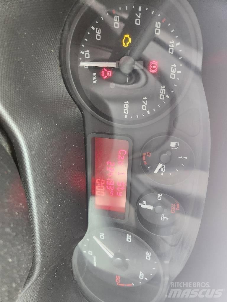 Iveco DAILY 35C14 Ванове за доставки