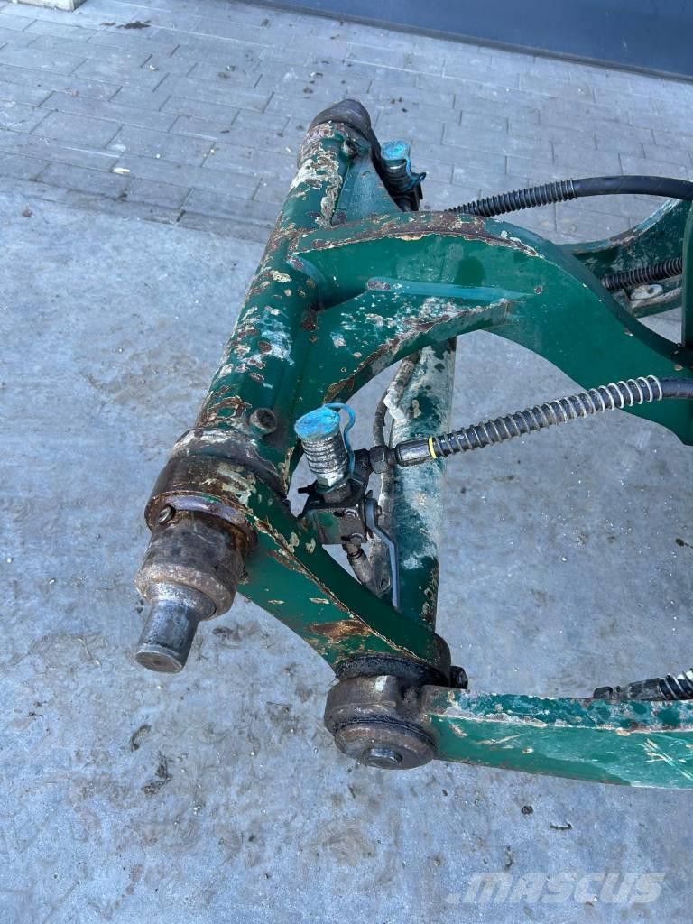 Atlas AR 75 Колесни товарачи