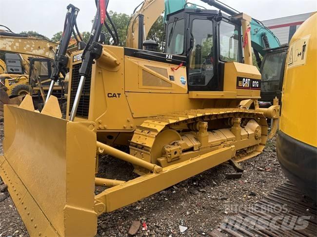 CAT D 7 G LGP Верижни булдозери
