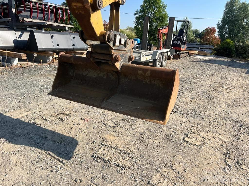  Tractopelle Cat 432F Товарач със заден ексватор