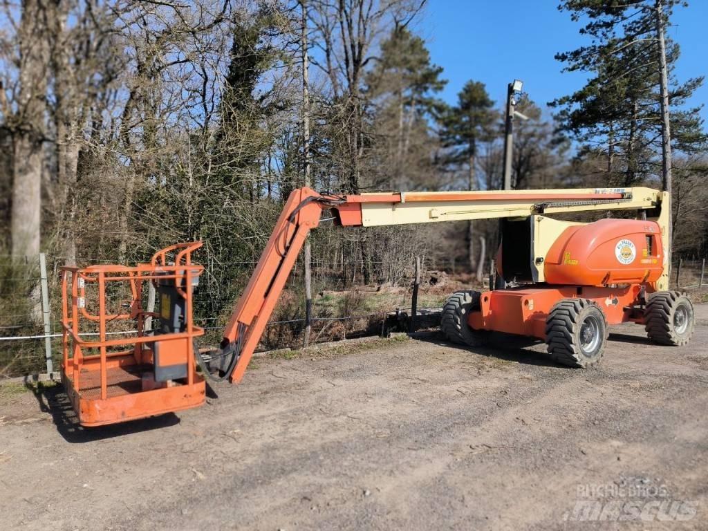 JLG 800 AJ Съчленени стрелови подемници