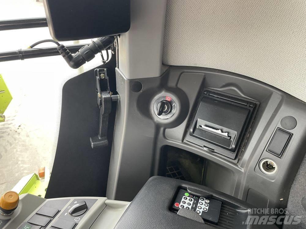 CLAAS 760TT Комбайни
