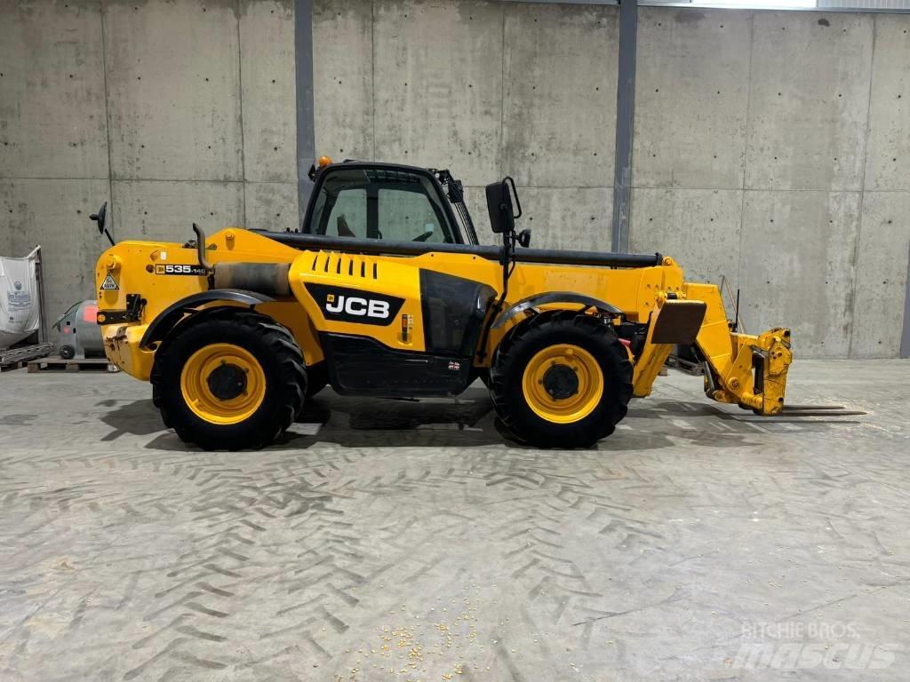 JCB 535-140 Телескопични товарачи