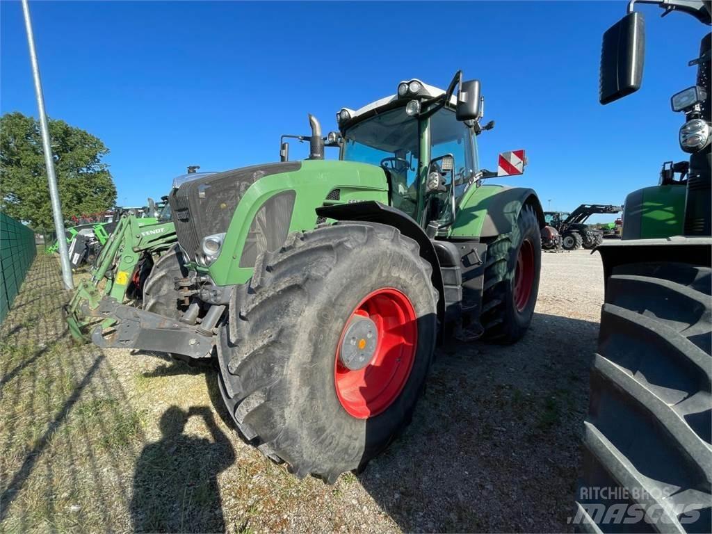Fendt 933 Vario Трактори