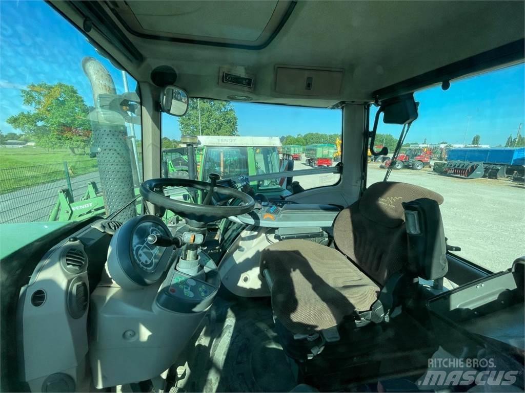 Fendt 933 Vario Трактори
