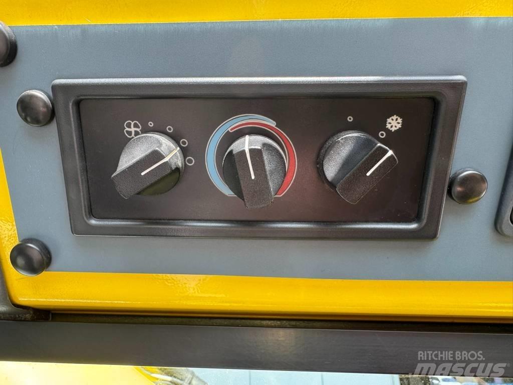 Grove RT 550 E Кранове за тежък терен