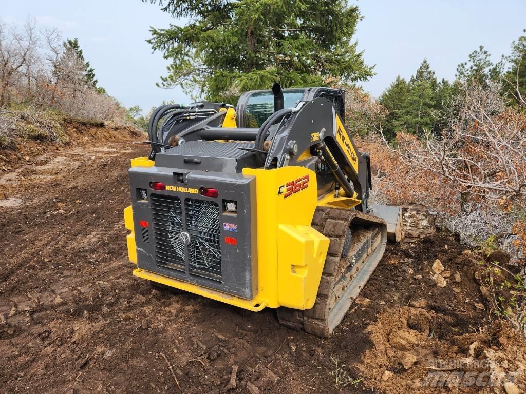 New Holland C362 Мини товарачи
