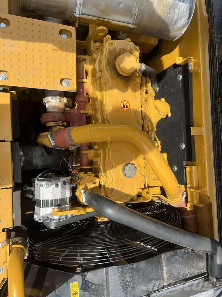 CAT 325d Верижен екскаватор