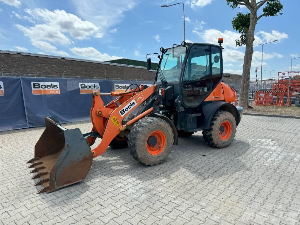 Komatsu WA80-6 Колесни товарачи