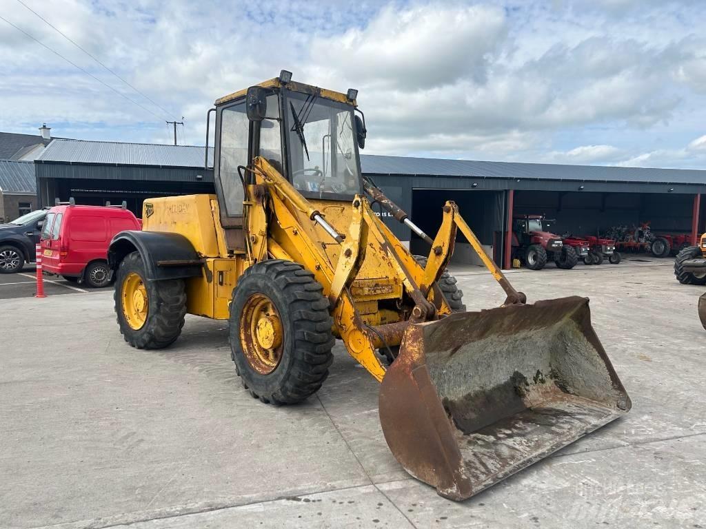 JCB 410 Колесни товарачи