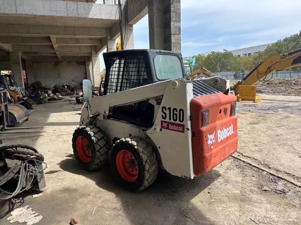 Bobcat S 160 Мини товарачи
