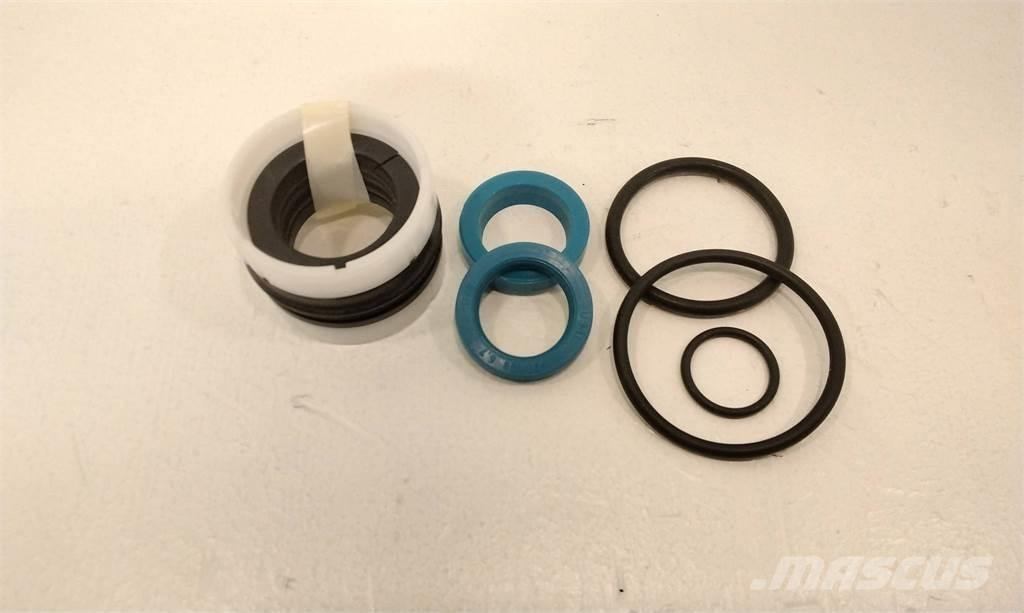 Ponsse NH43696-05 Хидравлични