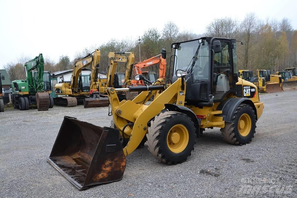 CAT 908 H 2 Колесни товарачи