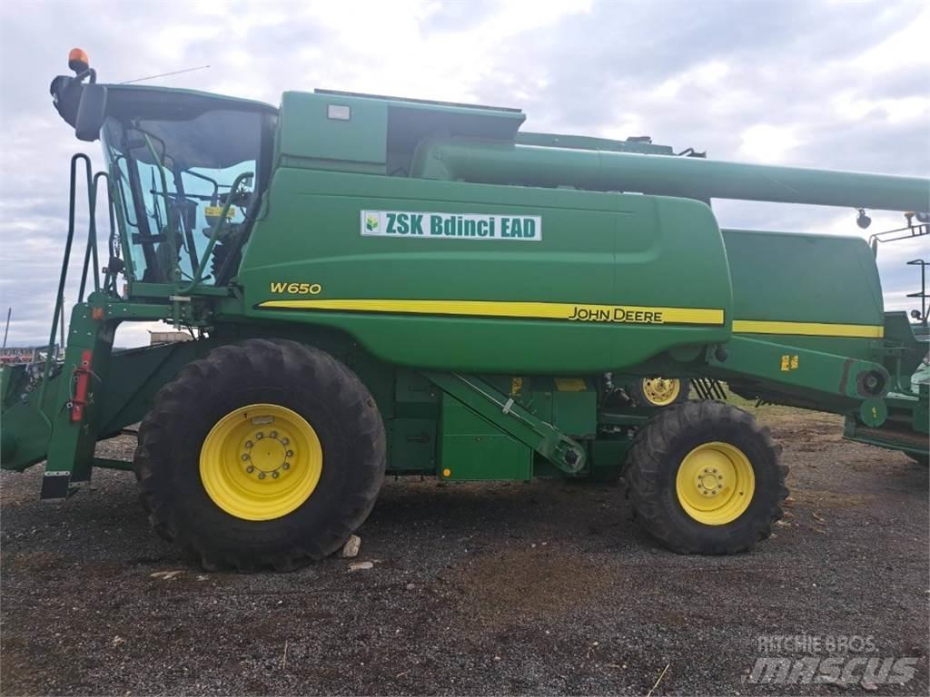 John Deere W650 Комбайни