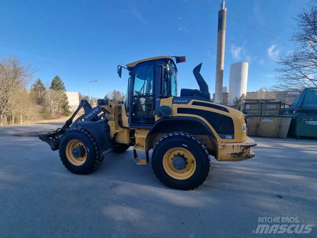 Volvo L45G Колесни товарачи