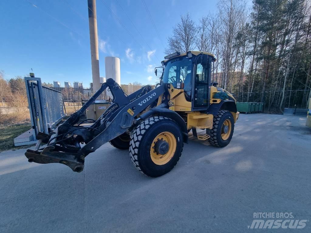 Volvo L45G Колесни товарачи