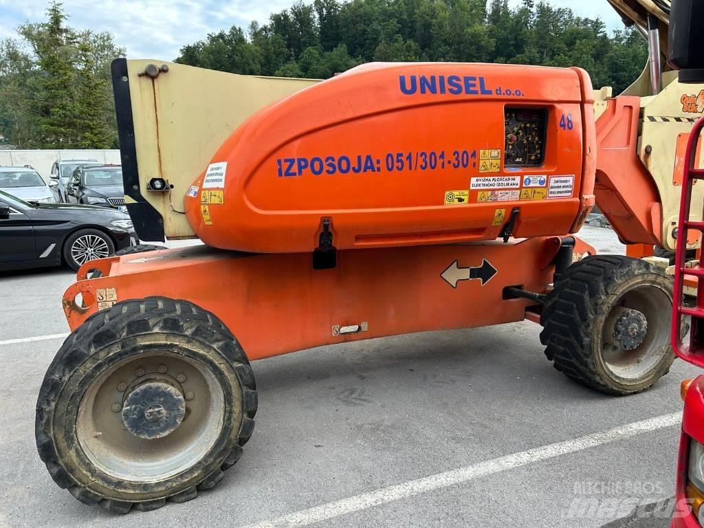 JLG 800 AJ Съчленени стрелови подемници