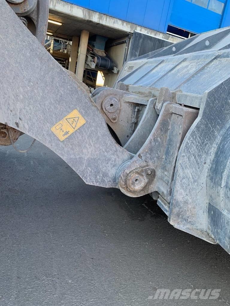 Volvo L 350 H Колесни товарачи