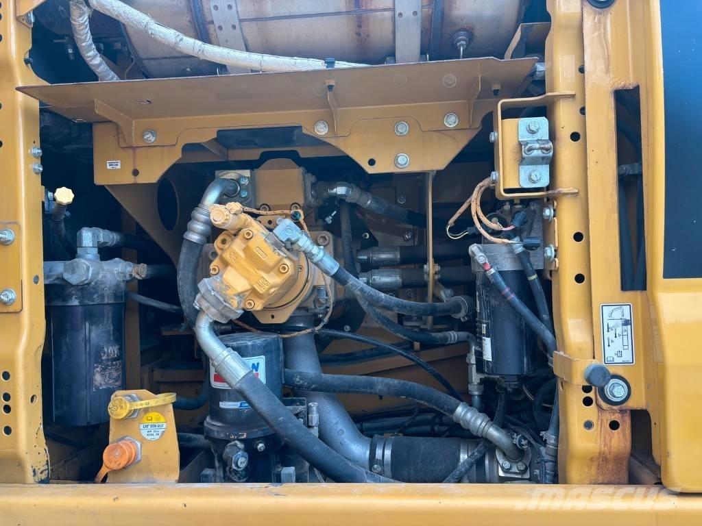 CAT 336 Верижен екскаватор
