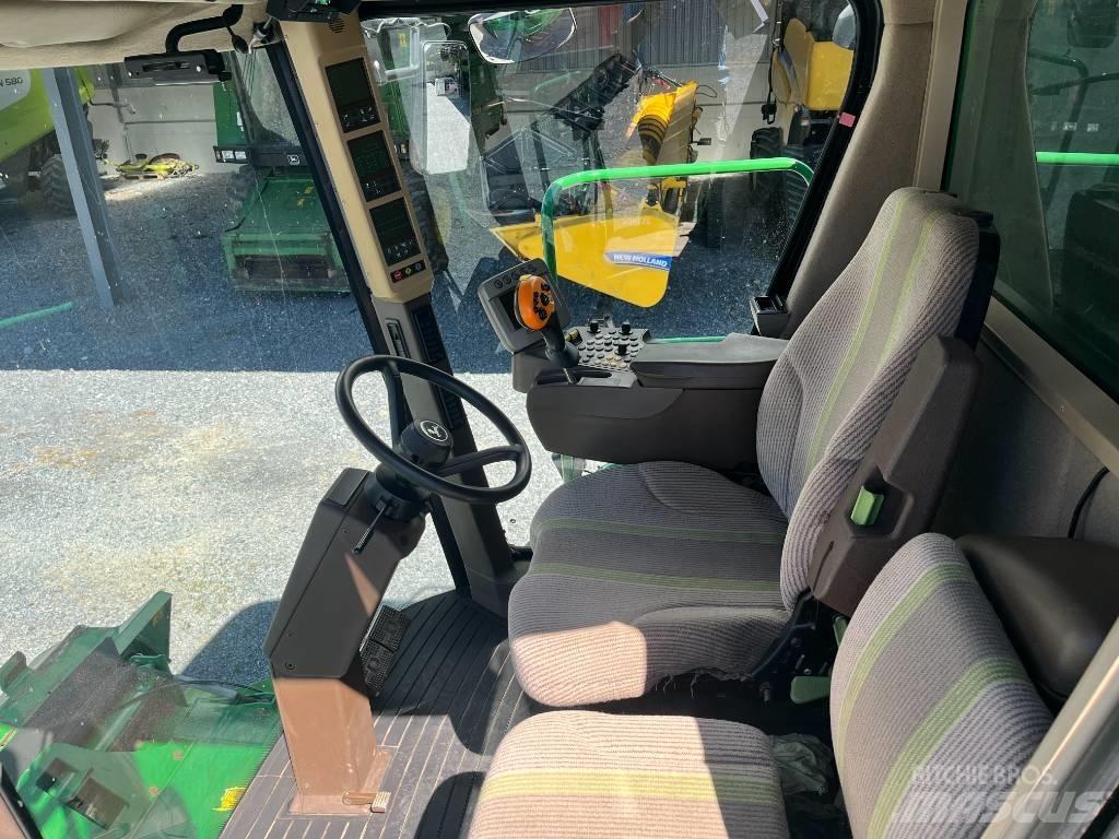 New Holland CX 6090 Комбайни