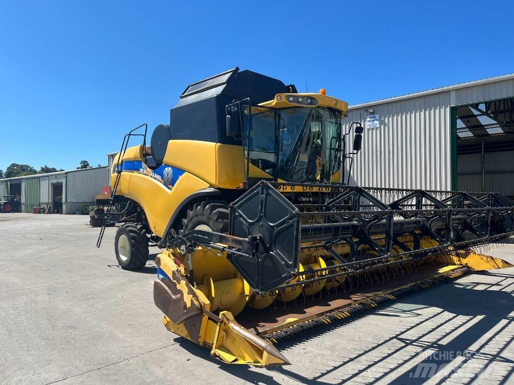 New Holland CX 6090 Комбайни