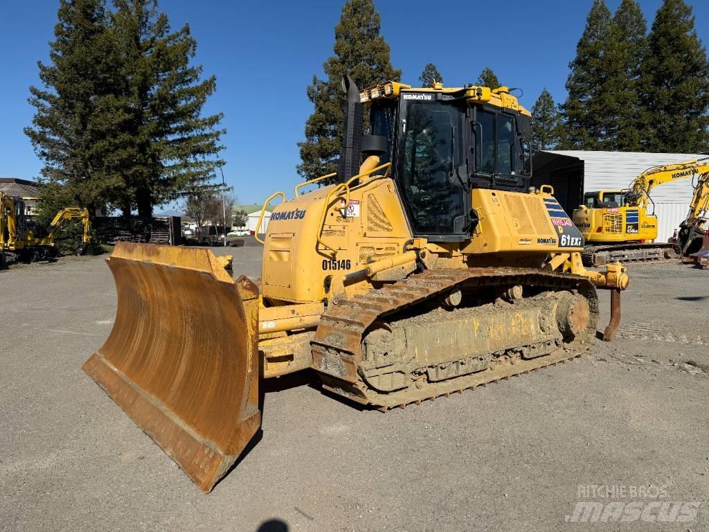 Komatsu D61EXi-24 Верижни булдозери
