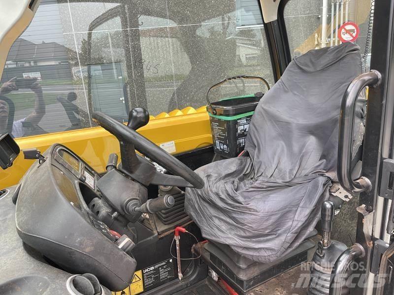 JCB 531 - 70 Телескопични товарачи