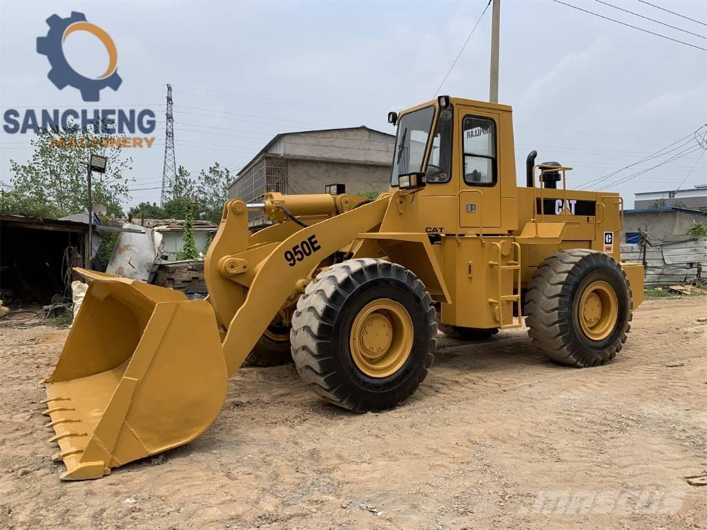 CAT 950 E Колесни товарачи