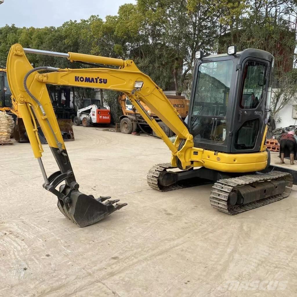 Komatsu PC 35 MR Мини екскаватори < 7 т