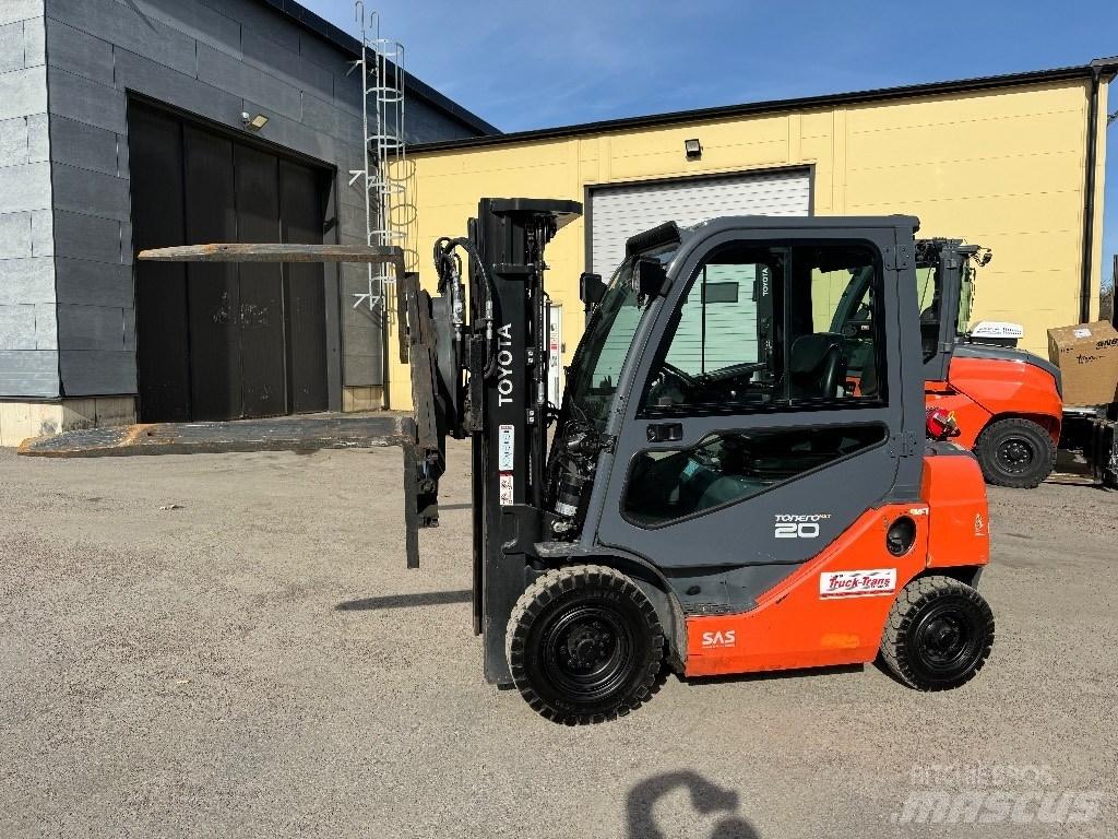 Toyota 06-8FD20F Дизелови камиони