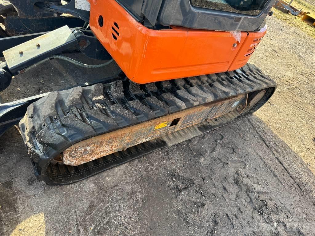 Hitachi ZX 26 U-6 Мини екскаватори < 7 т
