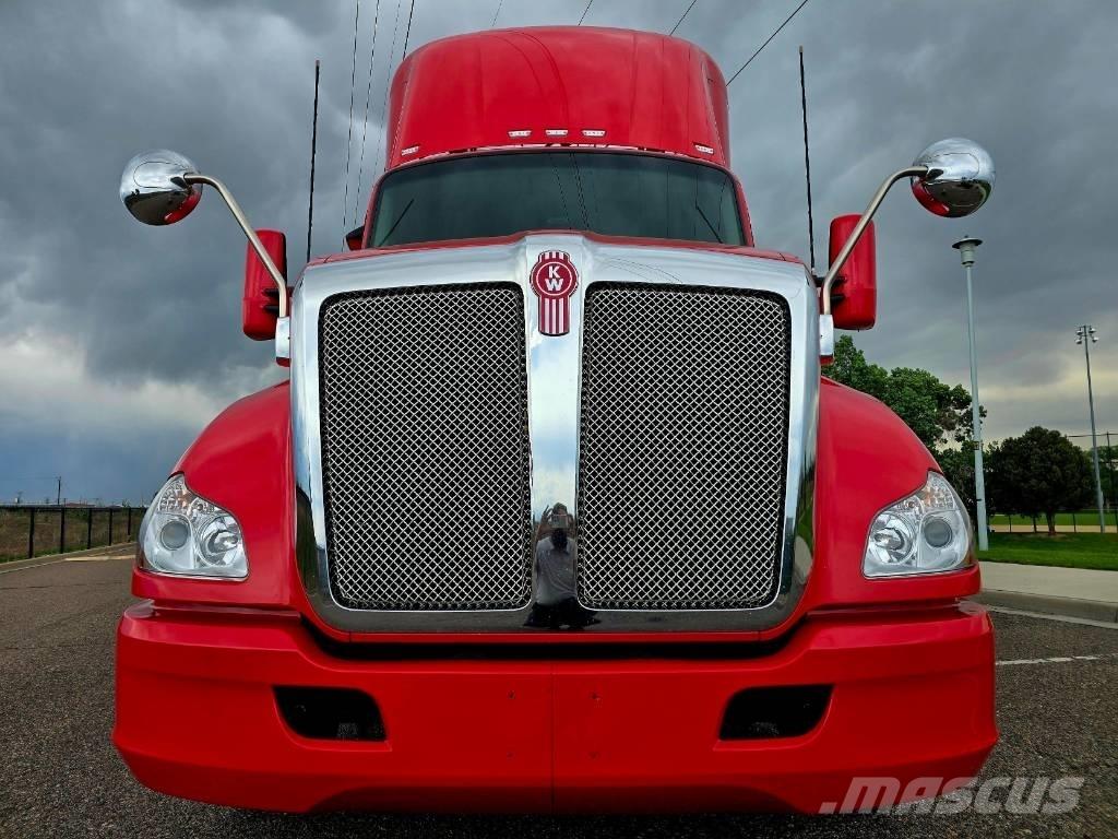 Kenworth T 680 Влекачи