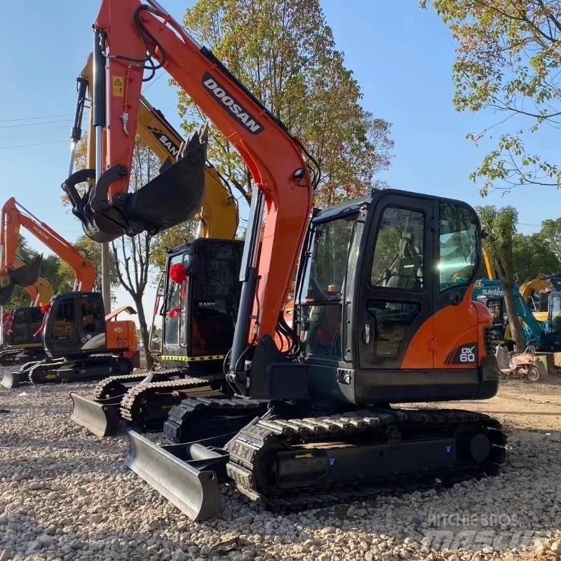 Doosan DX 60 Верижен екскаватор