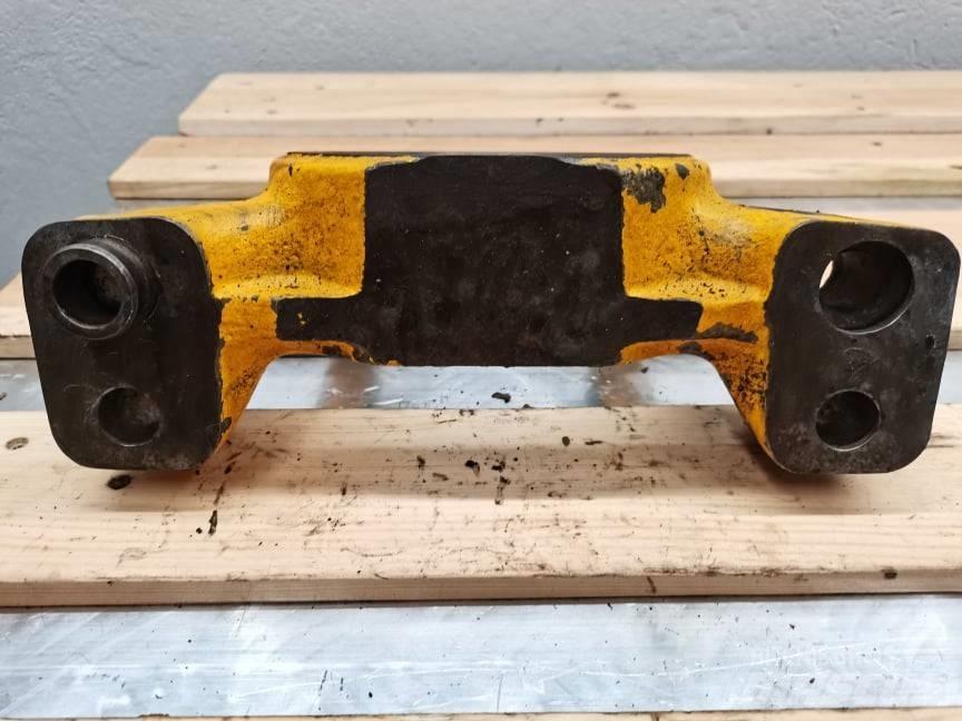 JCB 530-70 {axle} Оси
