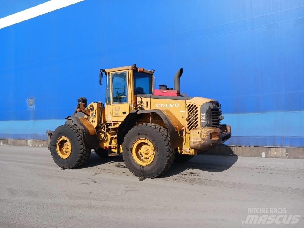 Volvo L 120 E Колесни товарачи