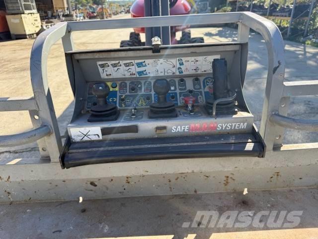 Manitou 280 TJ Телескопични повдигачи
