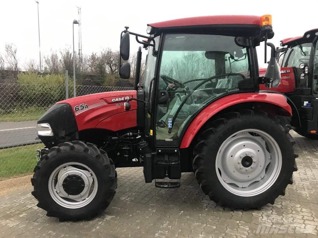 Case IH Farmall 65 A Трактори