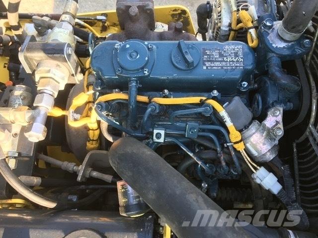Bomag BW 80 AD-5 Двойни барабанни ролки
