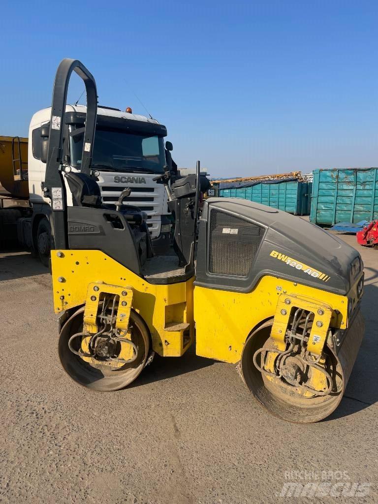 Bomag BW 120 AD-5 Двойни барабанни ролки
